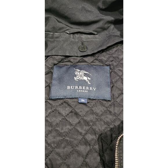 Burberry Belted Trench Coat with Nova Check Lining & Detachable Vest - Picture 5 of 16